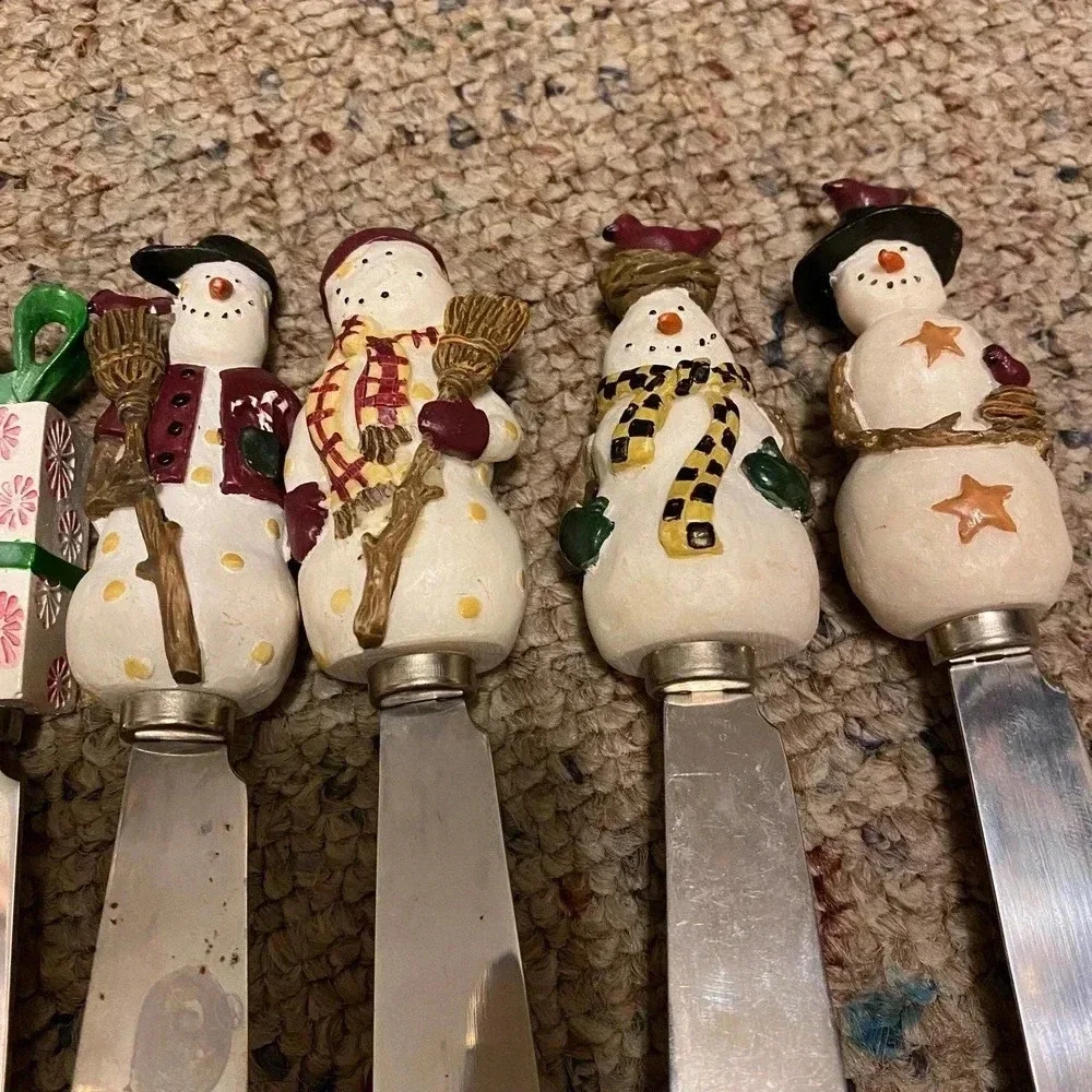 Stainless steel Christmas Holidays Butter Knife 7 Pieces Lot Vintage